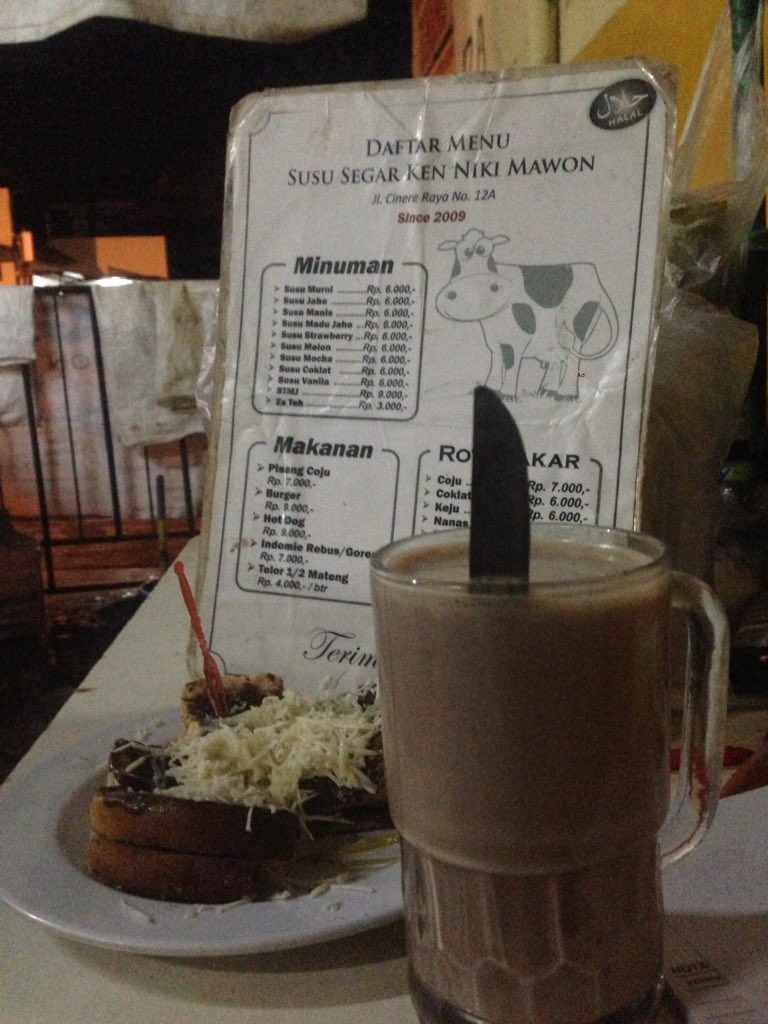 Susu cokelat hot+rotbak co-ju