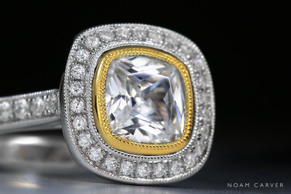 crown_ring's tweet photo. Beauty lies in the details. View this ring: https://t.co/4SAJFIw36v #shesaidyes #bridetobe #bridaljewellery #engagement #thenot #diamonds https://t.co/ZGJIirsNB8