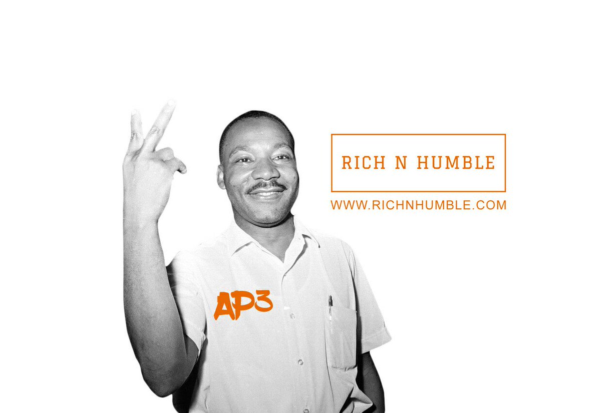 therichnhumble's tweet photo. Love everything about this guy.
Always stood up
Happy Birthday KING!

#mlkday #martinlutherking #mlk
#ihaveadream
#martinlutherkingjr https://t.co/7EmMoGLtSq