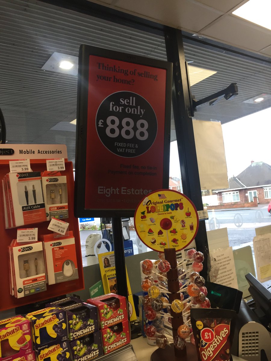 LauraLislecc's tweet photo. Brilliant forecourt campaign with @EightEstates #sell your home for a fixed fee of only £888 #EstateAgent #movinghouse #Sunderland #CCUKAds https://t.co/joYAP6tXvl