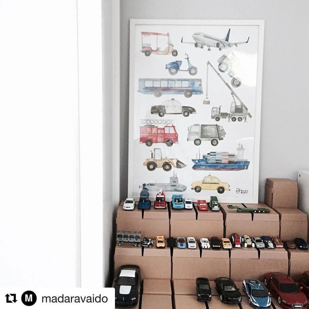 GIGIBLOKS's tweet photo. Hugo's garage keeps growing! 🚗🚕🚙🏎🚓🚚🚛🛵🏍🚘 #gigibuild https://t.co/is5H4b8otz https://t.co/02syyZJkDP