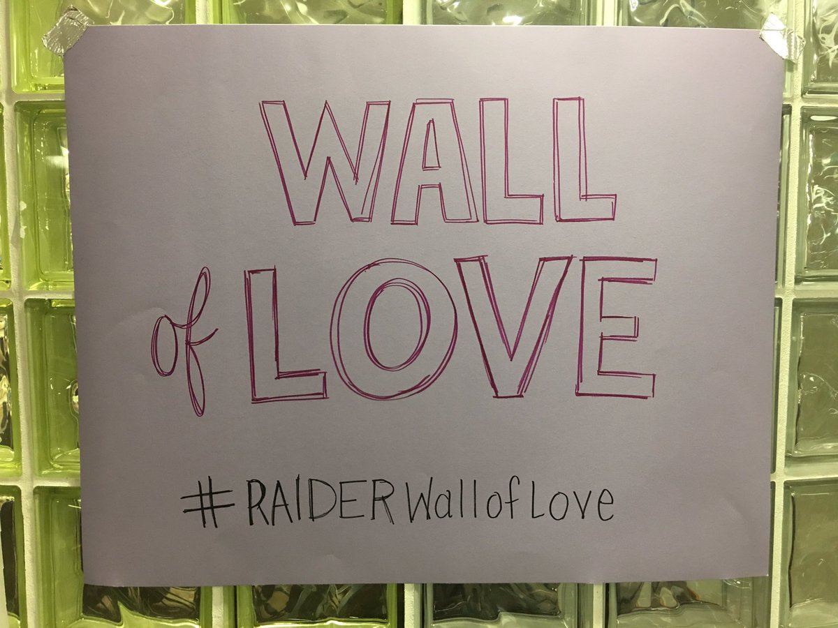 Lewis3Fernway's tweet photo. #RAIDERWallofLove #CommunityBuilders #SHHS https://t.co/OW2Zuxyq2L
