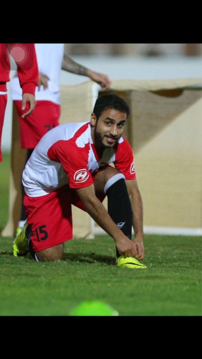 F00tpll_1's tweet photo. شارك برأيك من أفضل  ؟

1- وليد حزام #الباطن  = ريتويت 💙

2- فارس العياف #الرائد = اعجاب ❤️

صاحب الطلب : @jhfhgtr https://t.co/JXZXVgxm83