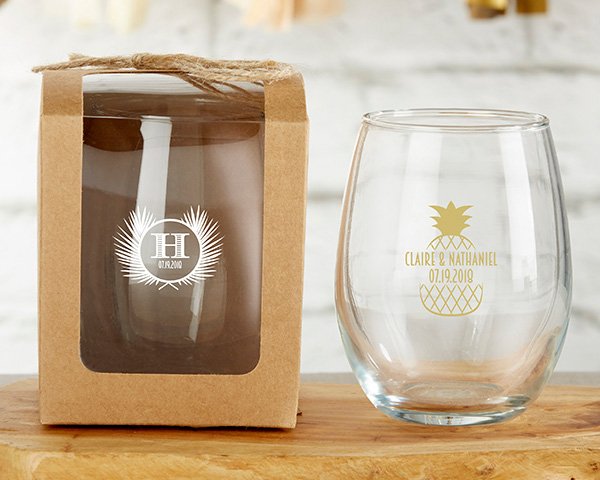 Elegantgiftgal's tweet photo. Personalized Tropical #Chic 9 oz. #Stemless Wine #Glass, perfect for #tropical themed #weddings. #wine #pineapple https://t.co/6KRcxX66eU https://t.co/VwgdQKiYrp