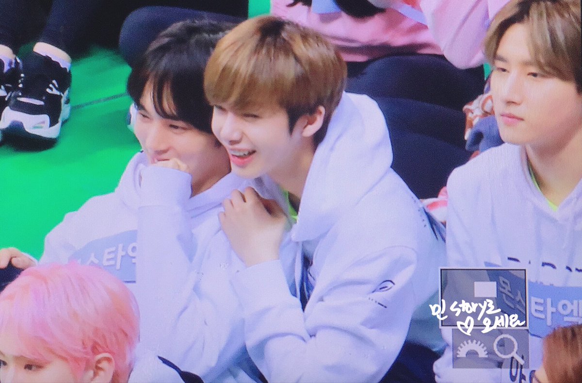Minstory931103's tweet photo. 170116 아육대 
#민혁 #몬스타엑스 #MINHYUK #MONSTA_X  @OfficialMonstaX https://t.co/SyvjAkyd5c