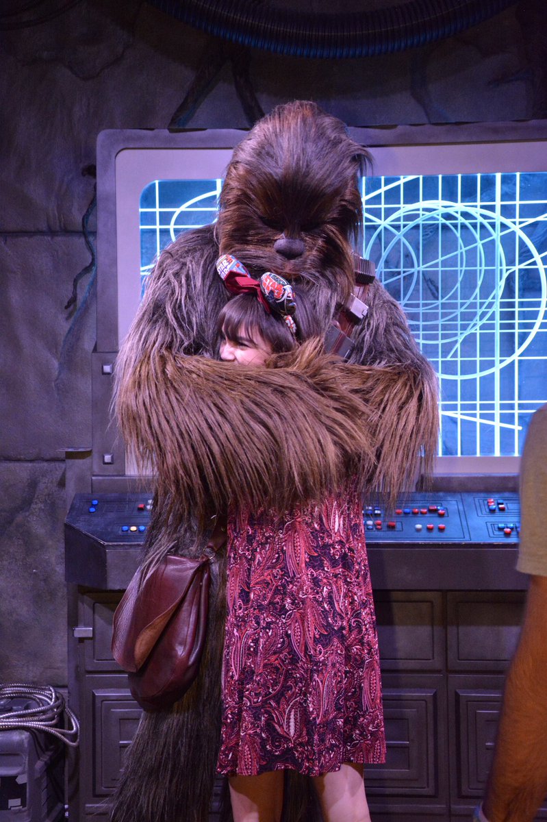 rfdsax's tweet photo. Huge Chewbacca ✅@Kelli_Devlin #annualpassmembers https://t.co/BixoDqF5QN