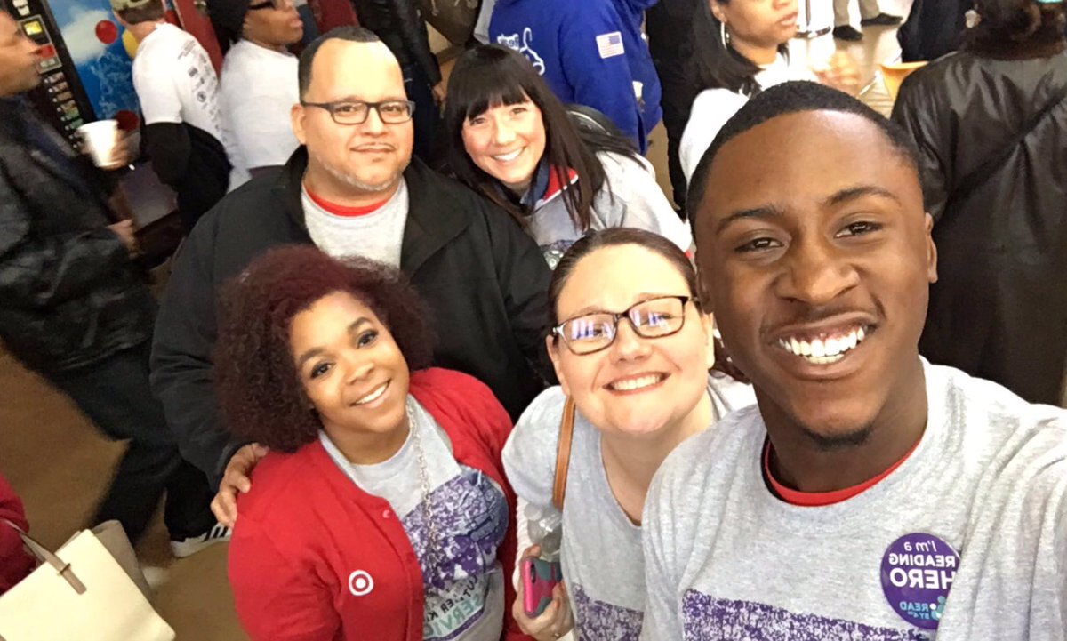 JlynMartinTGT's tweet photo. Target At Martin Luther King Jr Day Of Service @lechevarria44 @KimNichols_ @SherryYoungTGT @megmarkiewicz https://t.co/z6HkfADvO2