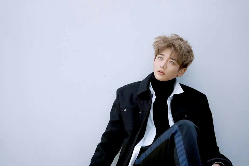 69Stylesof1D's tweet photo. CAN I HAVE MINHO'S BABIES PLEASE THANK U. https://t.co/LixTxAnVJL