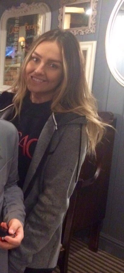 dadddynialler's tweet photo. Es hermosa, ya basta Perrie me estás matando 😭 https://t.co/Kn2LHuXb8Z