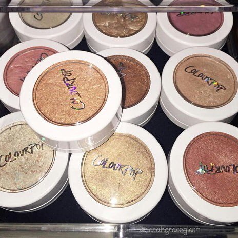 liquidgIow's tweet photo. RT to win any 2 Colourpop Highlighters! ✨
Choosing at 1.5k! 🙈 https://t.co/B21uT3f34J