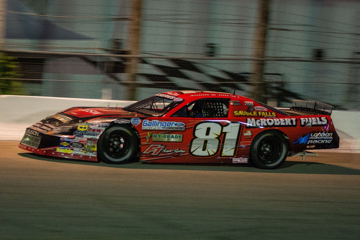 UnitedLMSeries's tweet photo. 2/2 @SaubleFalls81 other 17' sponsors:
CUSW
@HyGradeRoofing
@LondonRecRacing
F1 Freight Systems
@FordMilton
SaubleFalls
Barry's Construction https://t.co/UhytM6Qutd