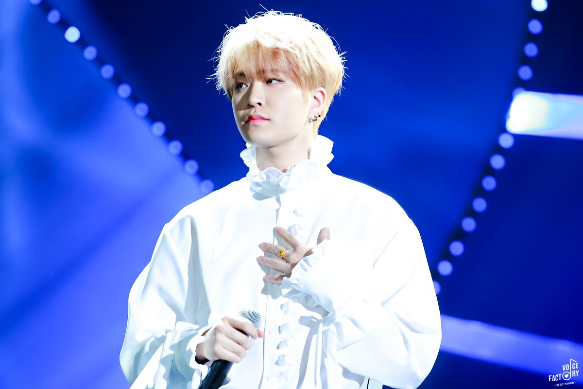 VOICE__FACTORY's tweet photo. 170114
#GOT7 #갓세븐 #영재 #최영재 #YOUNGJAE @GOTYJ_Ars_Vita 
매순간이 화려하게 빛날. 더 멋지게 빛날 영재를 항상 응원해💛 https://t.co/ziJYXG3YEG