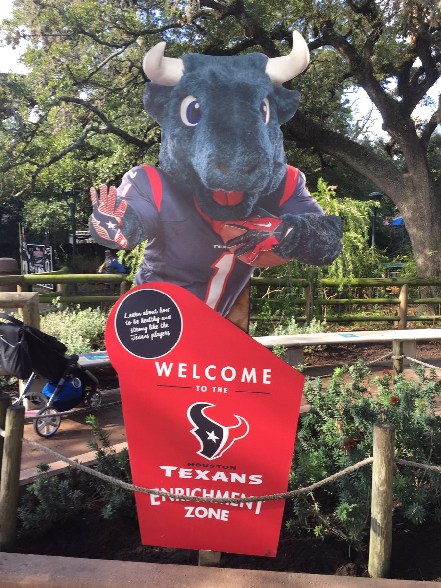 Excited to be @houstonzoo for pollinator dedication with #NFLEnvironment @VerizonGreen @SuperBowl #legacy #greenpledge