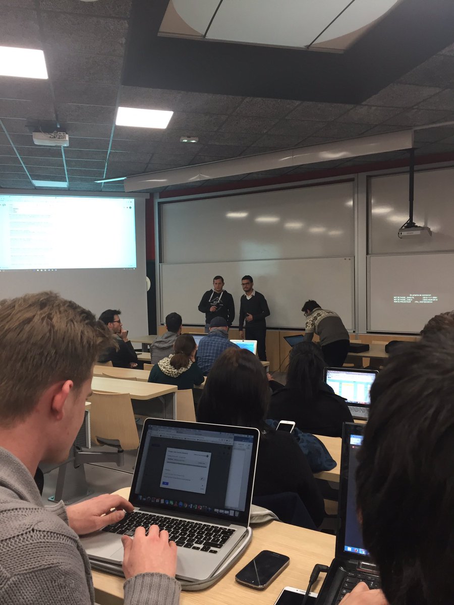 EBegou's tweet photo. #FabW17 premiers pitchs https://t.co/TFH7beBiB0