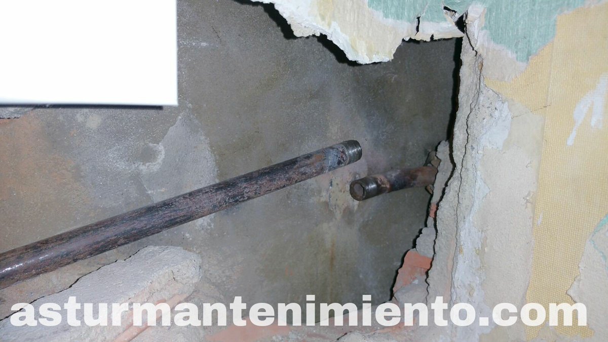 TecMantenimient's tweet photo. Reparción de tubería de la calefacción.
https://t.co/lVs4tl2TGX https://t.co/CFeh9AeCaA