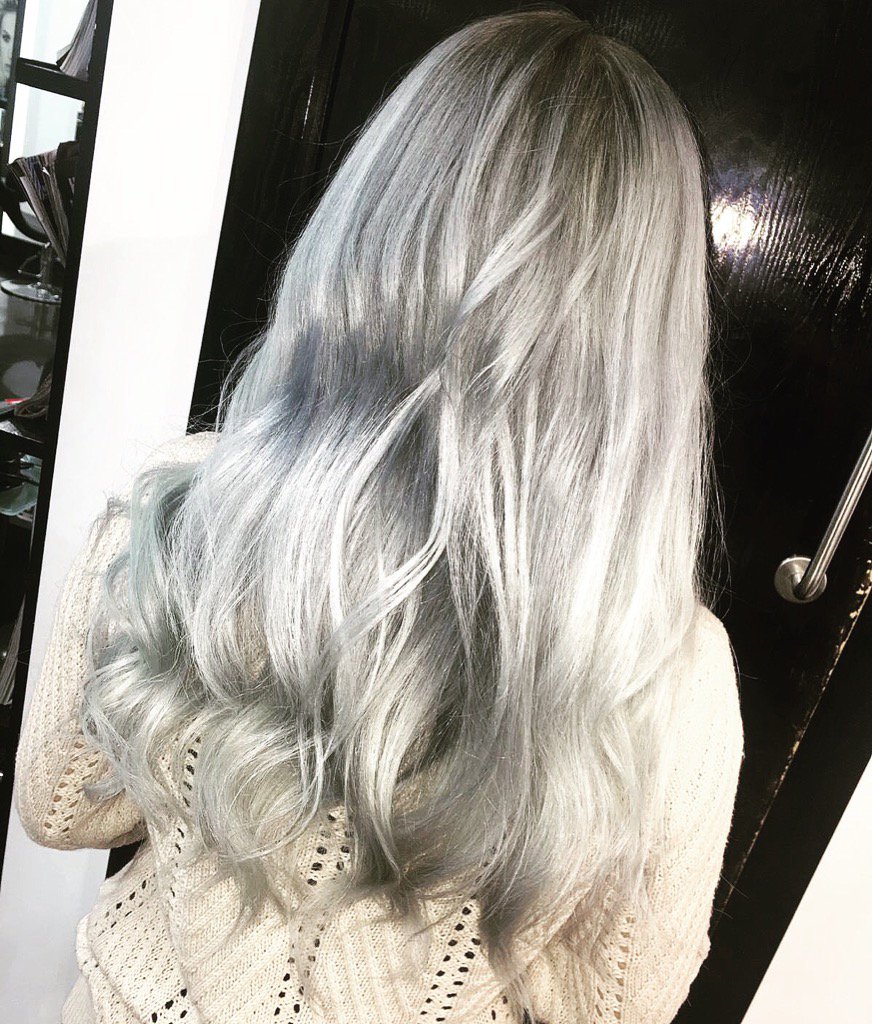 Rushhammersmith's tweet photo. #greyhair #ashhair #waves #ghdhair @ghd @RUSHHairBeauty @Rushhammersmith https://t.co/dR9biZQf5D