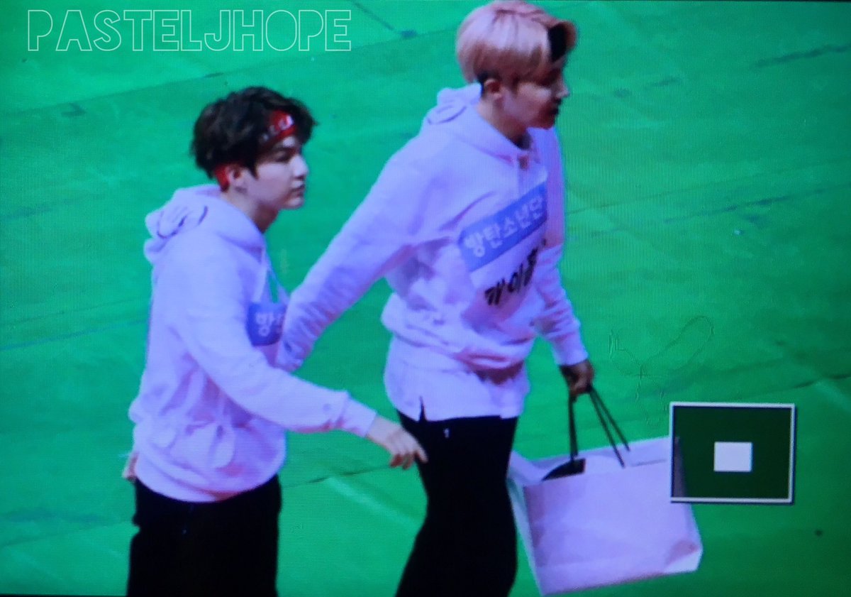 YOONSEOK HOLDNG HANDS