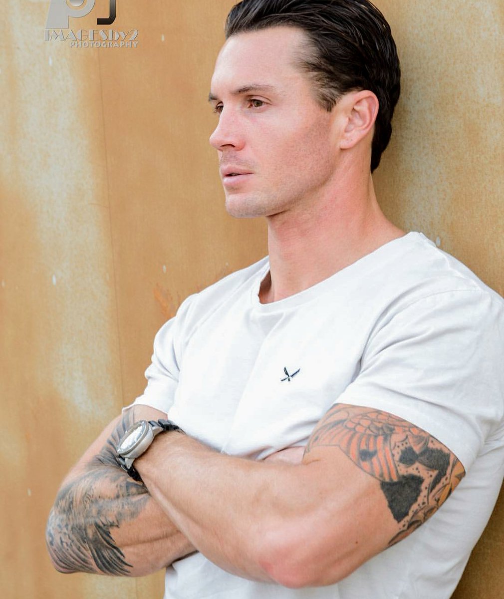 PatriciaCheeve2's tweet photo. #ManCrushMonday 💪
@RyanHaake #modeling for 
#Imagesby2 #HRodriguez  #actor
#photoshoot #model  #modelinglife
#photography  #ryanhaake 📸 https://t.co/bnpuv9ybTb