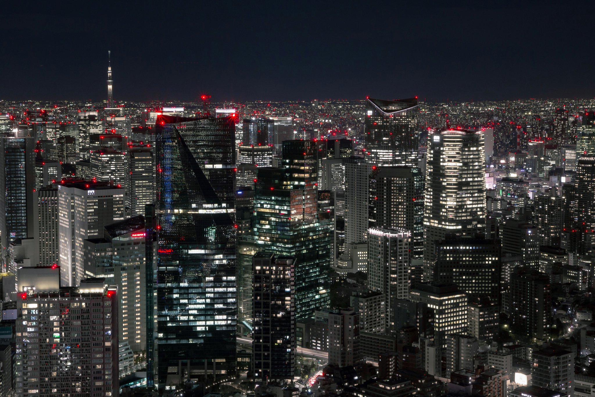 Hiroki K この航空障害灯 飛行機の為の赤いランプ のかっこよさわかってくれる人いますかね 多分あれだよね鉄塔が好きとか工場が好きとかと同じ感じかな 航空障害灯 T Co 6usszigjuo Twitter