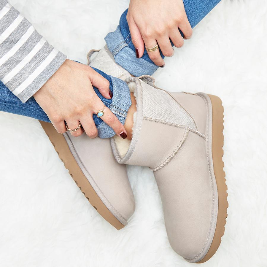 ugg classic mini snake