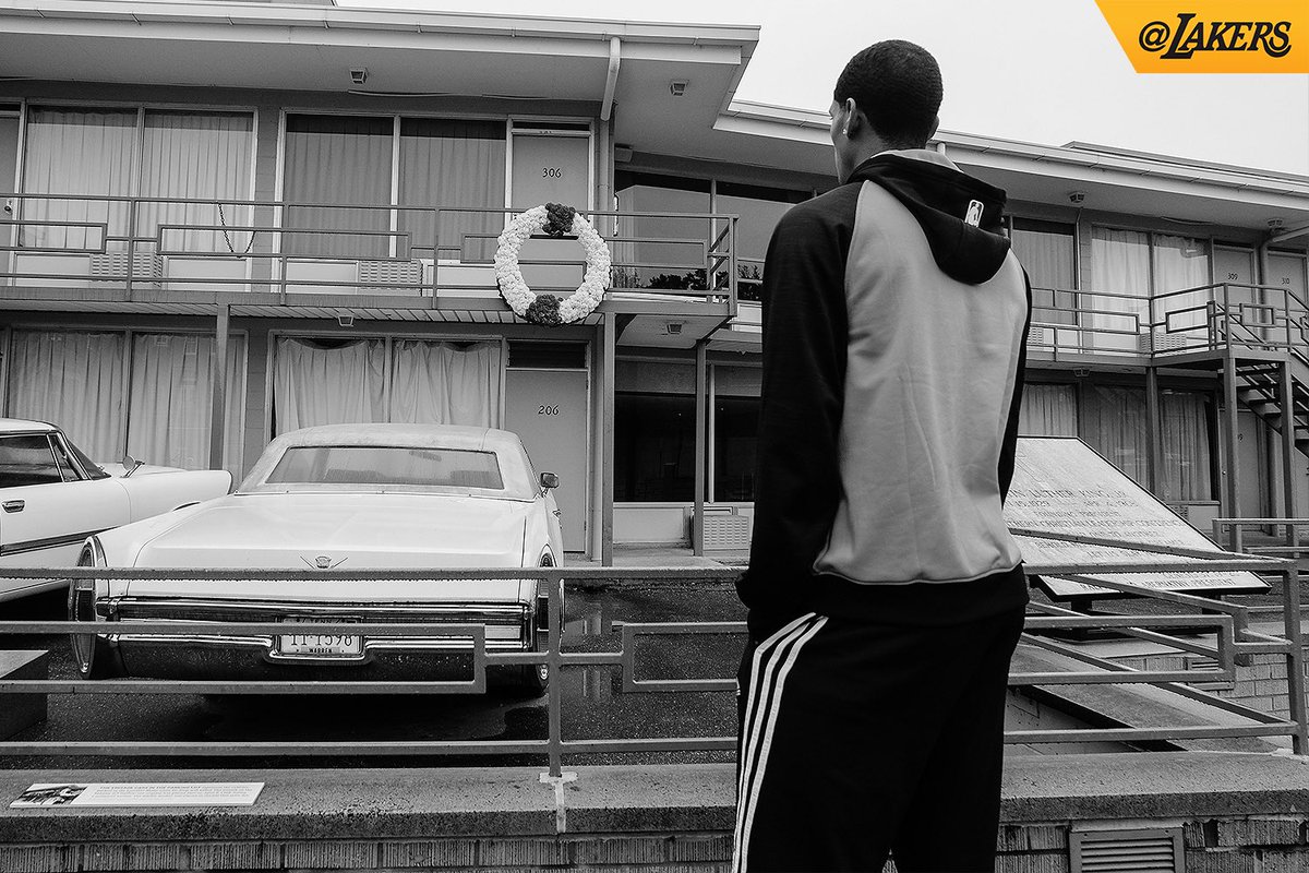 Lakers's tweet photo. His dream continues to inspire us. #MLKDay https://t.co/pwIMgzmvGZ