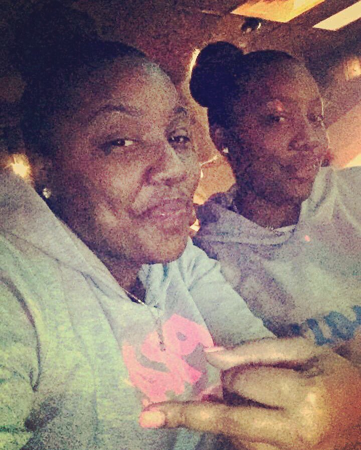 2real2wiceAN's tweet photo. #PrayWear💖💙Yah #FavoriteTwins😘 https://t.co/mdYdDNSo0x