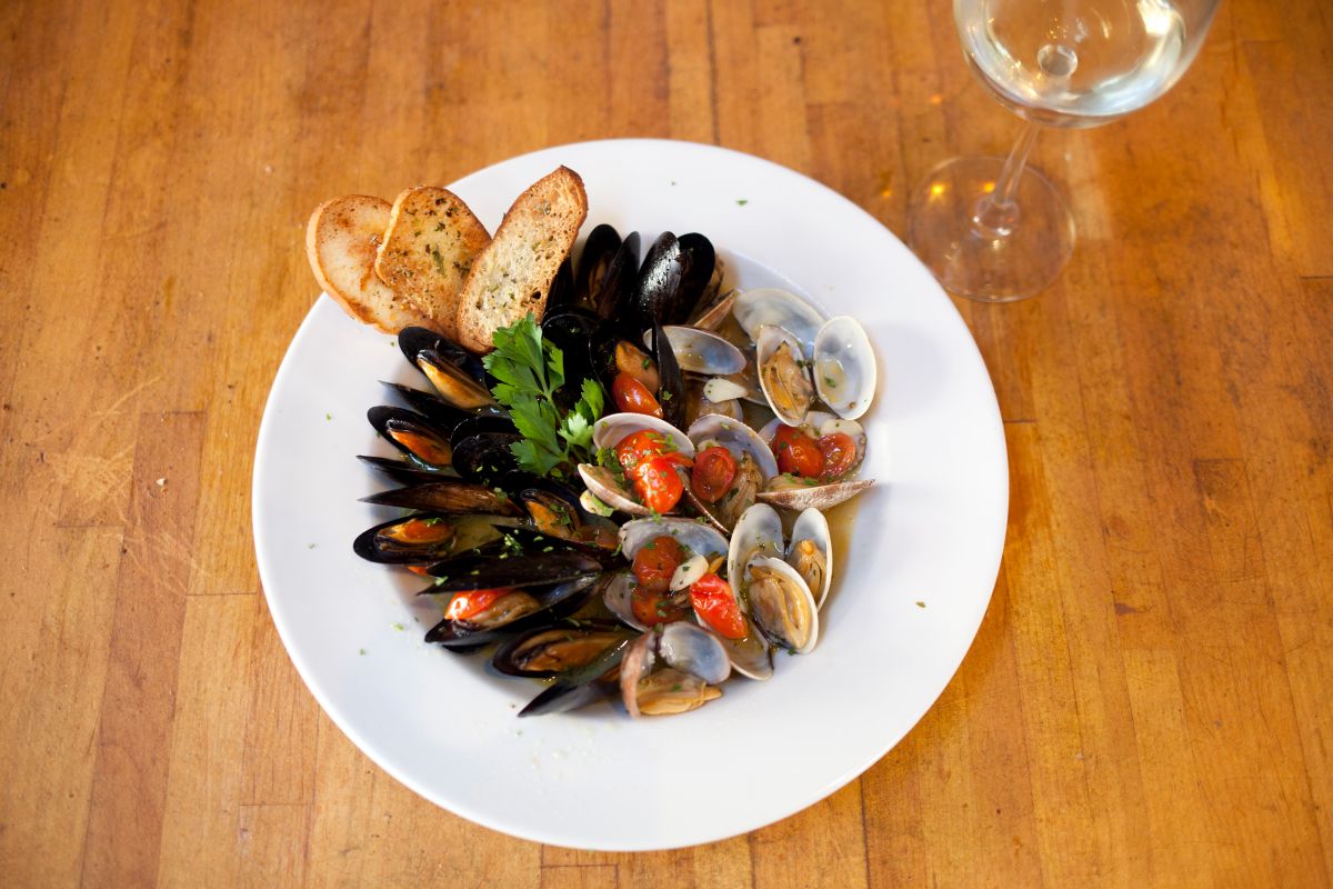 We mussel ask you a question: what's your favorite dish at #PanevinoSD?