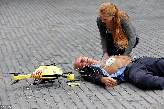 topraceusa's tweet photo. #Drone #AirbusModels #HelicopterRc #RcConstruction
Drone can be used not only for joy, but also for saving life itself https://t.co/v9lRfPgcBN