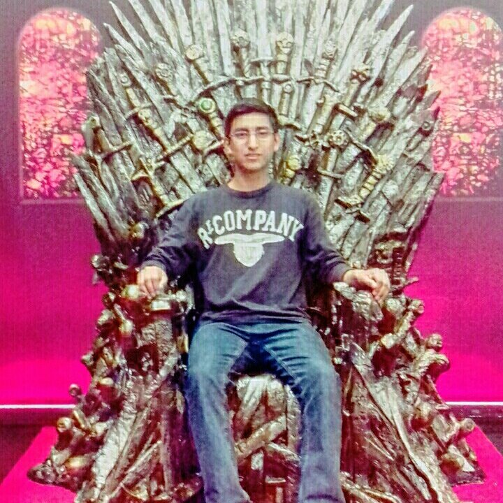 Uriel_Warbler's tweet photo. #FIL2016 #IronThrone https://t.co/1y1fetAMIr