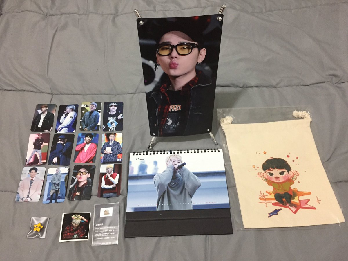 uItzicos's tweet photo. My 🐝mail has arrived and I couldn't be any happier! Thanks to the lovely @vvv_goods and @usafangoods for everything! https://t.co/Ozf8PYW2ca