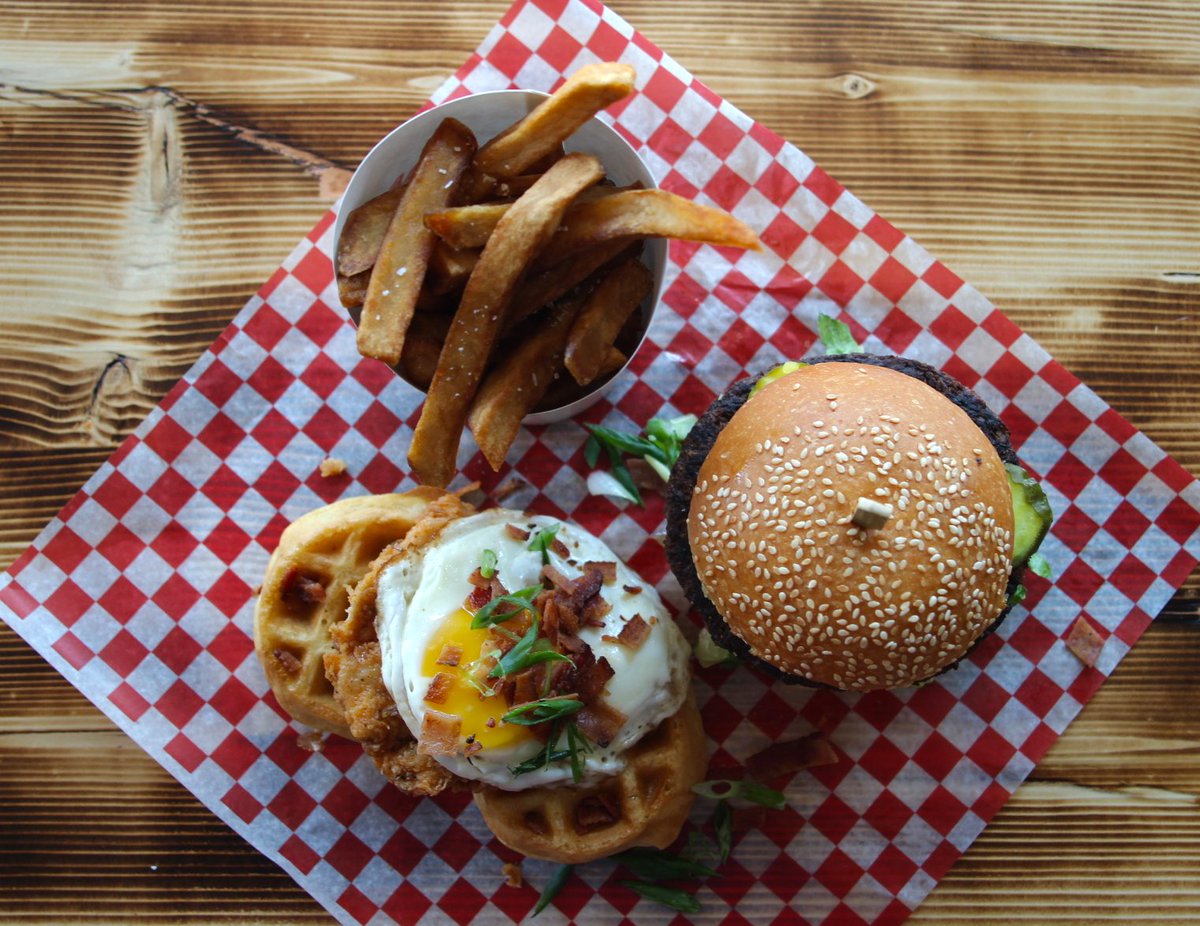 TourismHamilton's tweet photo. There has never been a more exciting time to dine out in #HamOnt. 10 new #MyHamilton places to try by @PopUpHamilton https://t.co/2FpRqGG41Q https://t.co/TWPlUMCKzu