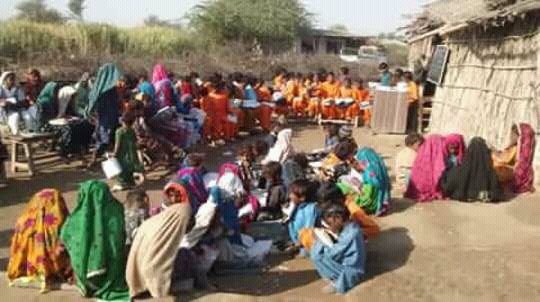 Shabeer18894580's tweet photo. Ye hain sindh ke school sharam ki bat hai minster ko dob ke marna chahye https://t.co/C0l5D3t9tl
