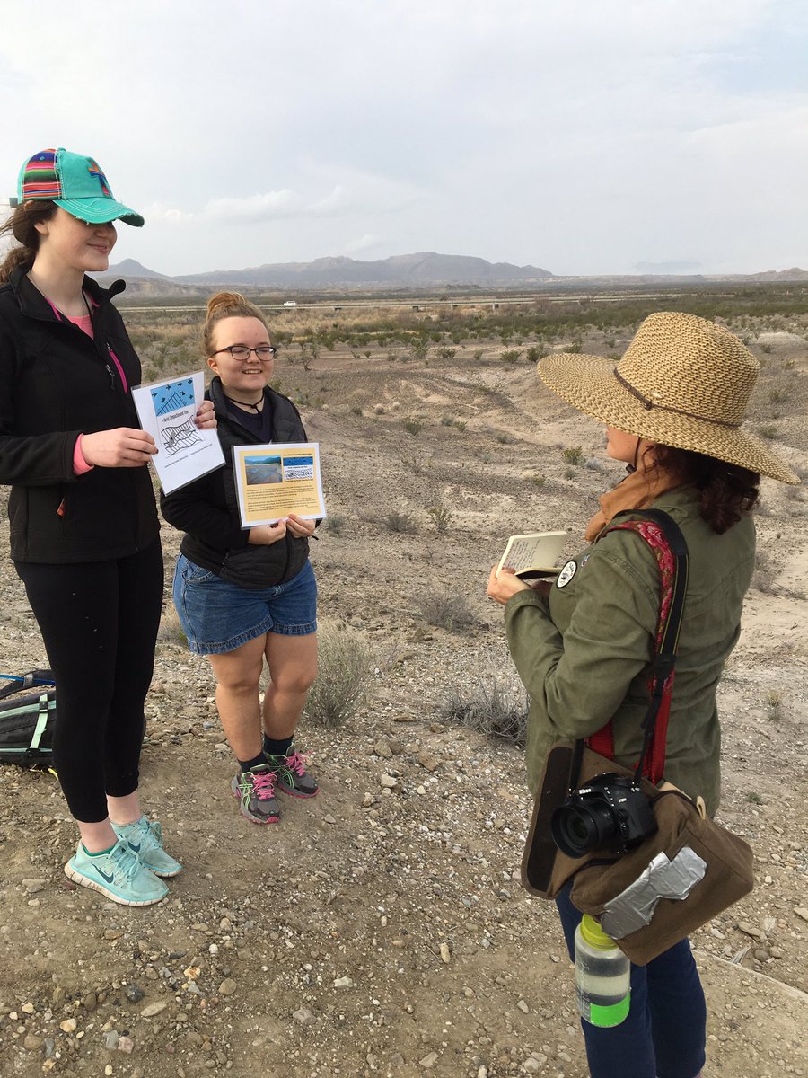 MoveOutsideSA's tweet image. Students from @ECISDtweets helping out at the @BigBendNPS Fossil Exhibit opening yesterday! #FindYourPark