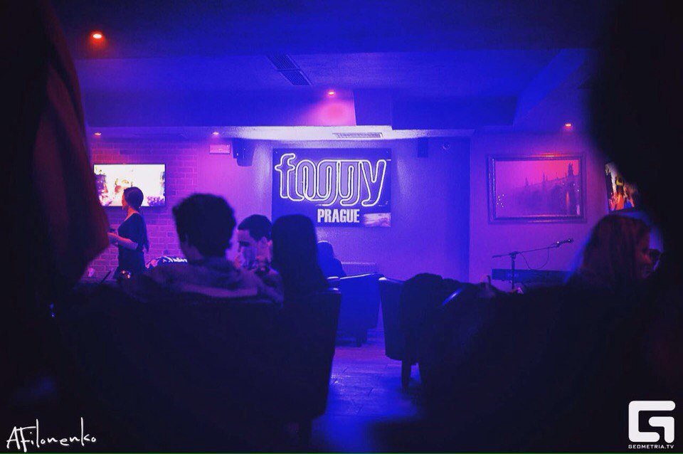 diegoscott_'s tweet photo. Foggy Prague Shisha Lounge Bar-is a cozy hookah https://t.co/ufqQoKKBW9 https://t.co/5zb31CmGKz