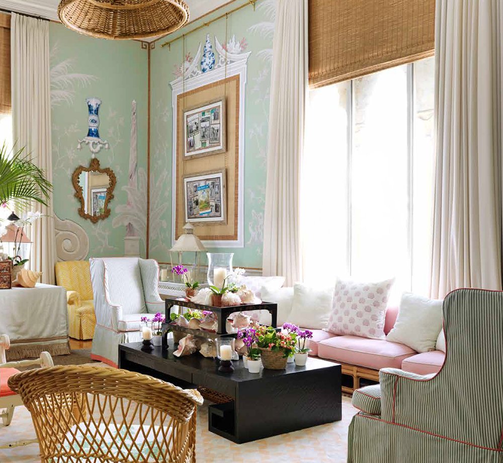 How designer Amanda Lindroth created a Palm Beach palace → bit.ly/2iuQ0AP via <a href="/HouseBeautiful/">House Beautiful</a> #tropicalinteriors #PalmBeach #decor