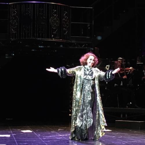 mrcarl_woodward's tweet photo. .@RiaJones67 will star as Norma Desmond in the @CurveLeicester production of #SunsetBoulevard! #CurveLaunch https://t.co/lHIK54Y4hh