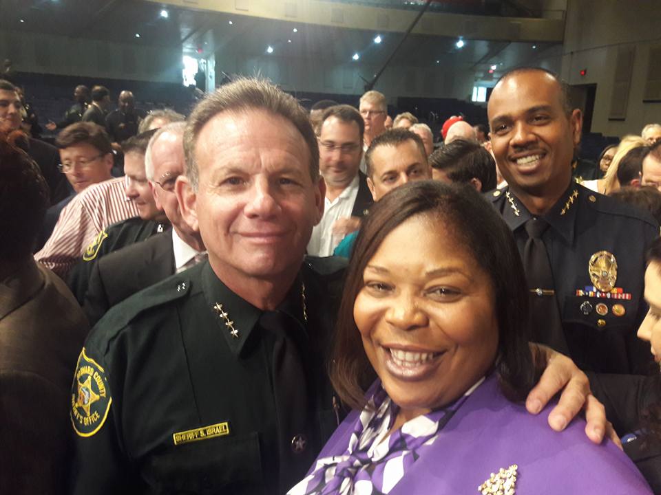 SenCampbellD38's tweet photo. FL Senator Campbell with Sheriff Scott Israel during his swearing in ceremony January 3, 2017. #flsenate38 #SenCampbellD38. https://t.co/4Ugd7t5ppj