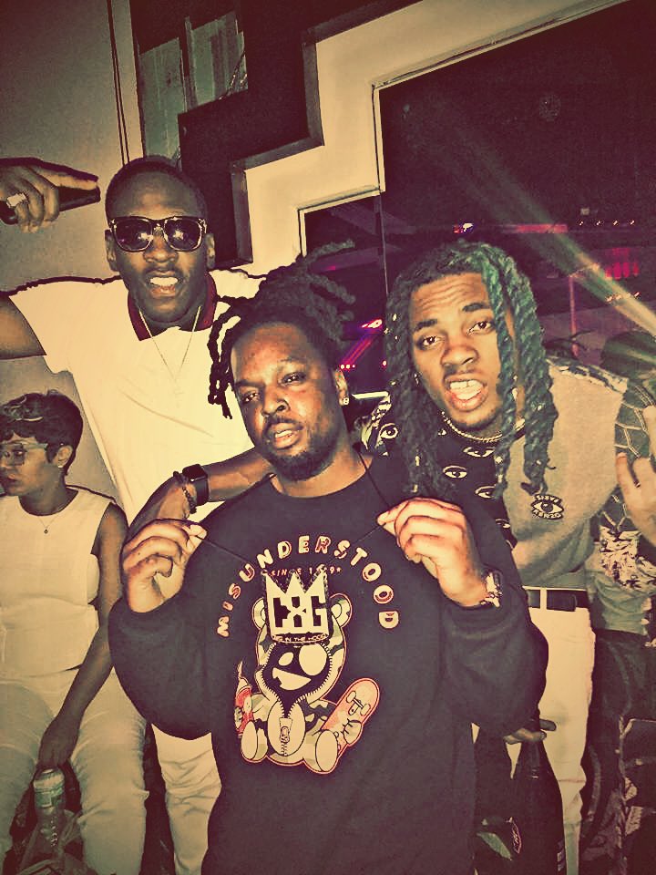 Cre8tiveGOD's tweet photo. 💯💯💯 my brothers @dropolo @daedae linked up with @Cre8tiveGOD #broward #atl #C8G #BigInTheHood https://t.co/lv9ziGxOGy