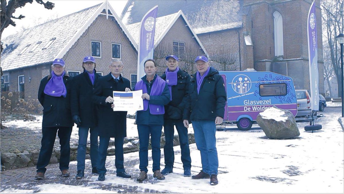 Rabobank stimuleert Glasvezel De Wolden met 5000 euro de-wolden.nieuws.nl/nieuws/15135/r…