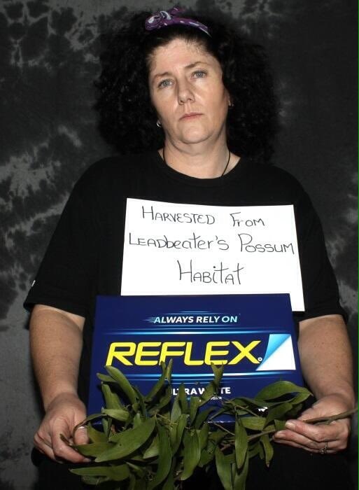 LeroyLeadbeater's tweet photo. If greenwash fails.... try pinkwash! #RejectReflex
@BCNAPinkLady
#EthicalPaperPledge @WildernessVIC #SaveLBP sign: https://t.co/U7o52mih4Z https://t.co/2iZPmXf99F