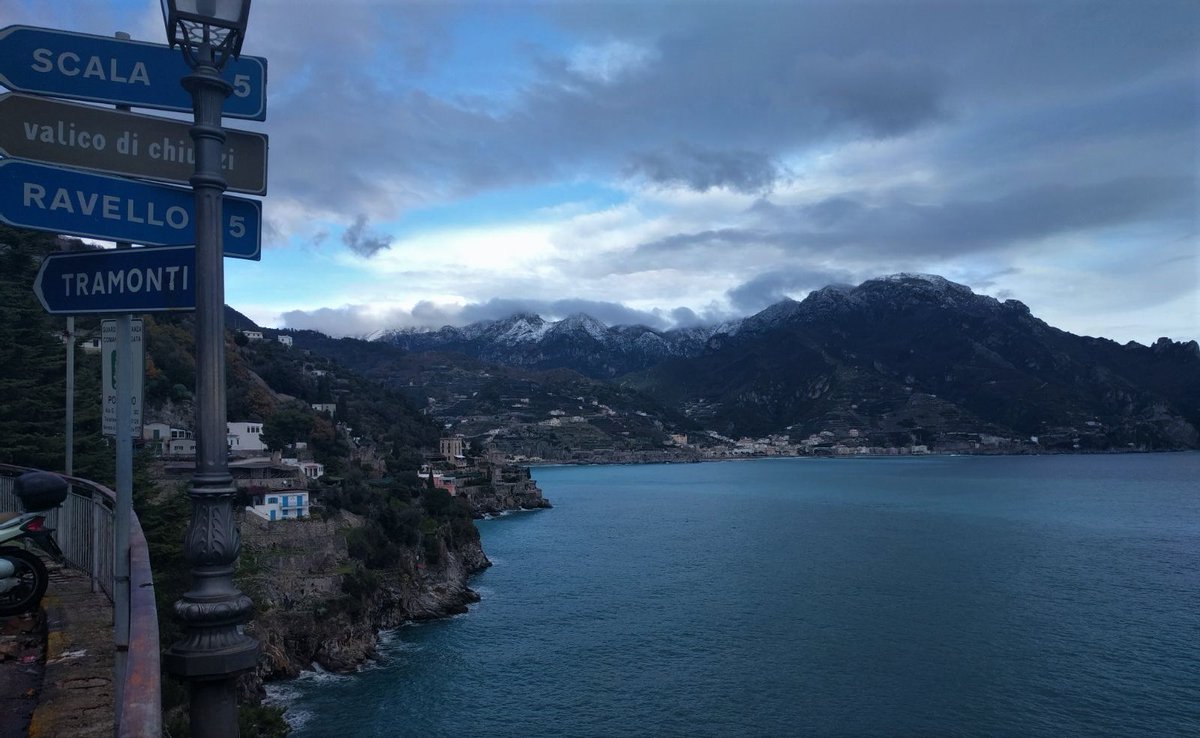 SallyMurray_'s tweet photo. Snow-capped mountains on the #amalficoast today. Stunning seascape. https://t.co/YIyvFpbims