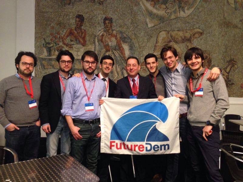 Sosteniamo la candidatura di <a href="/giannipittella/">Gianni Pittella</a> per un'Europa più forte e più vicina ai cittadini. In bocca al lupo Gianni!

#teamGianni