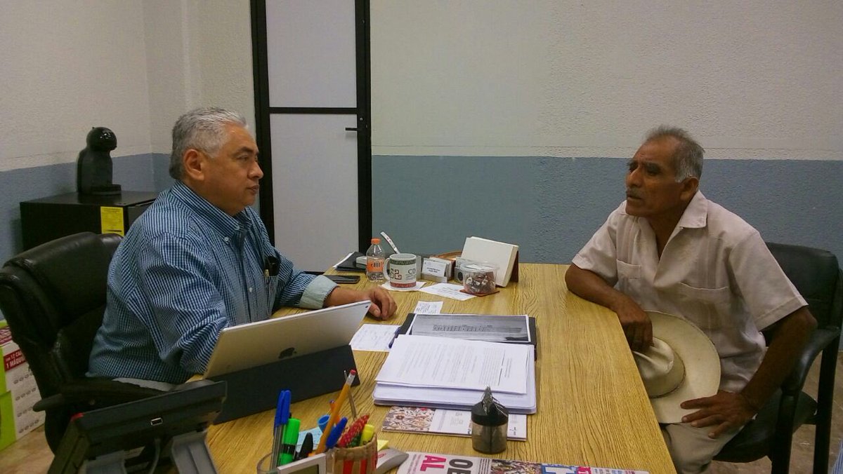 CDI_Tab's tweet photo. En @CDI_mx @YucerPG atiende a artesanos y diversos grupos beneficiados con PROIN motivándolos para que sus proyectos continúen funcionando https://t.co/3LZpr4DJpu
