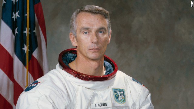 cnnbrk's tweet photo. Eugene A. Cernan, the astronaut who was the last to leave his footprints on the moon, has died. He was 82. https://t.co/GuXathC2qd https://t.co/8Lyz7xYXdP