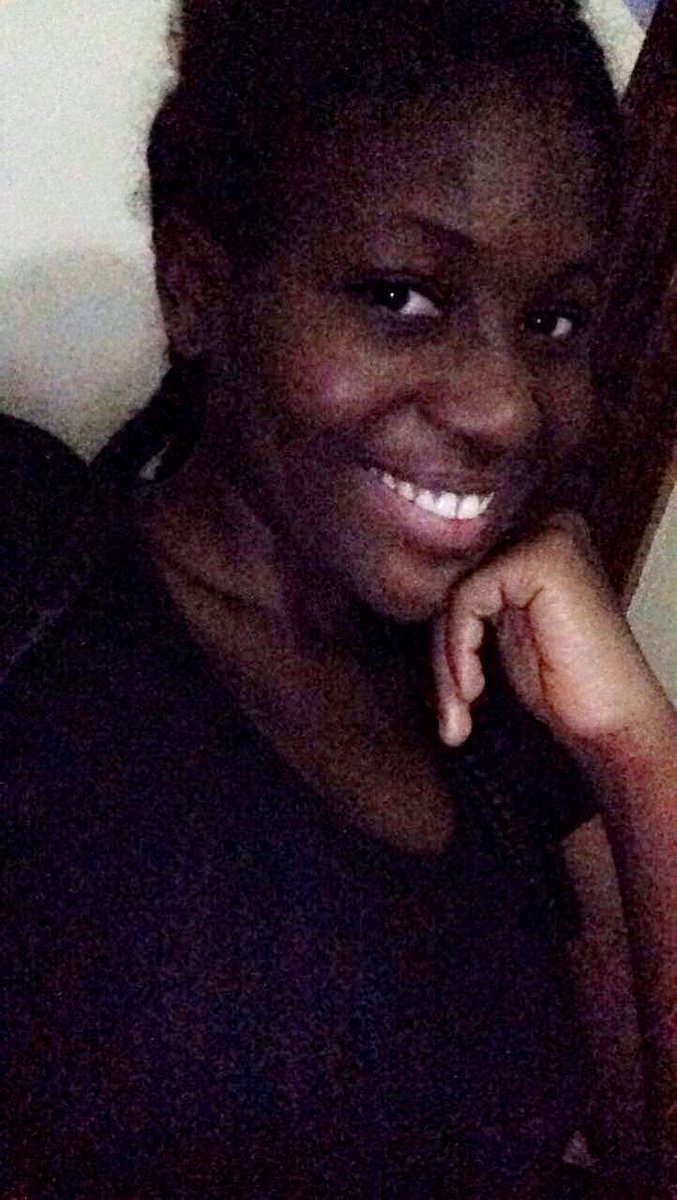 ladekale's tweet photo. #randomzzz https://t.co/NRkMwVLIbr