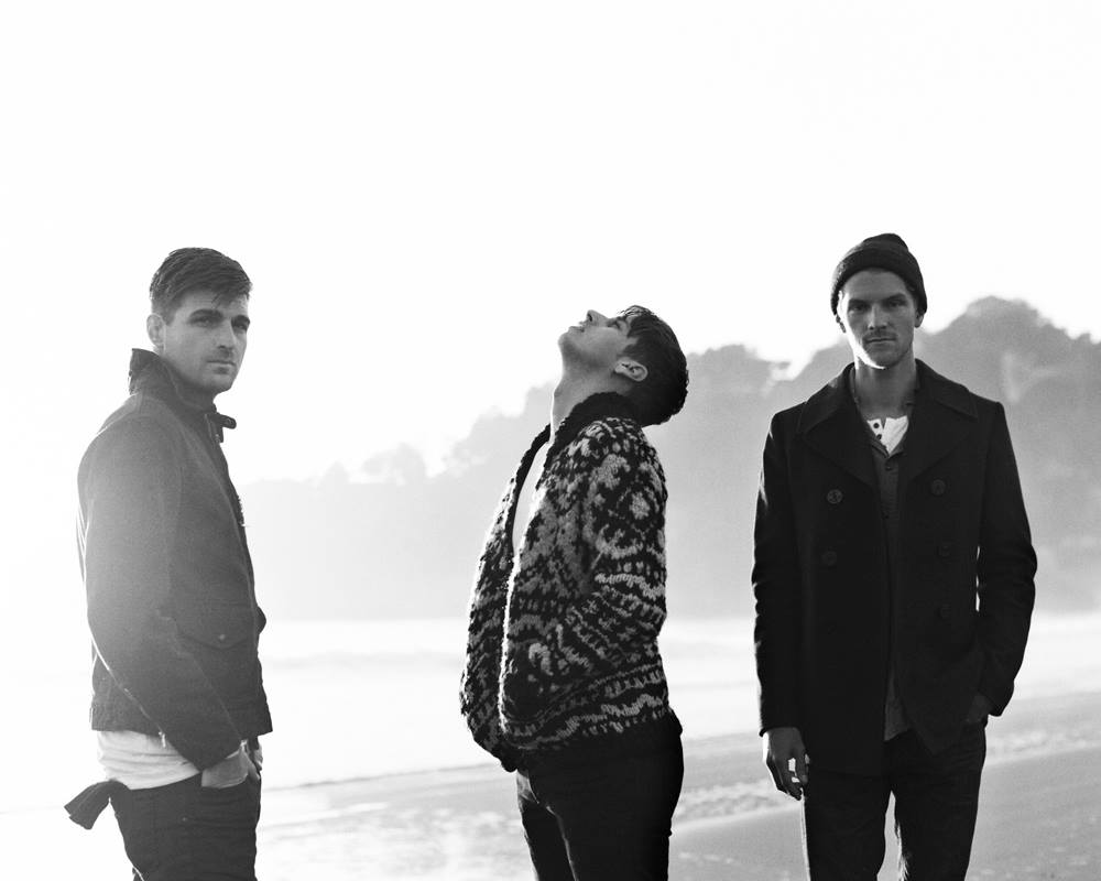 RollingStoneMX's tweet photo. Foster The People regresa a la CDMX. La banda se presentará en el Pepsi Center WTC el próximo 23 de marzo: https://t.co/IBZZO8hVK7 https://t.co/iT8oIJ8gEU