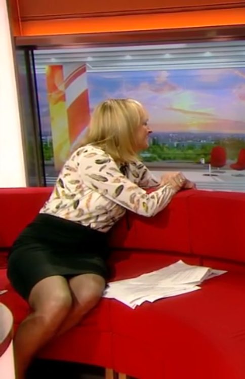 louise minchin stocking tops