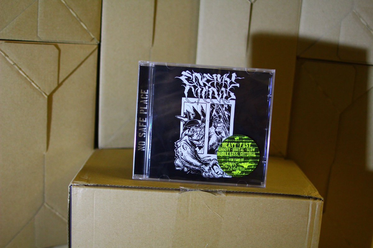 bdhw_official's tweet photo. Enemy Mind 💿's arrived a few days ago ! Get your copy at https://t.co/59GL62SxFm #enemymind #nosafeplace https://t.co/qA8kRmrbBg