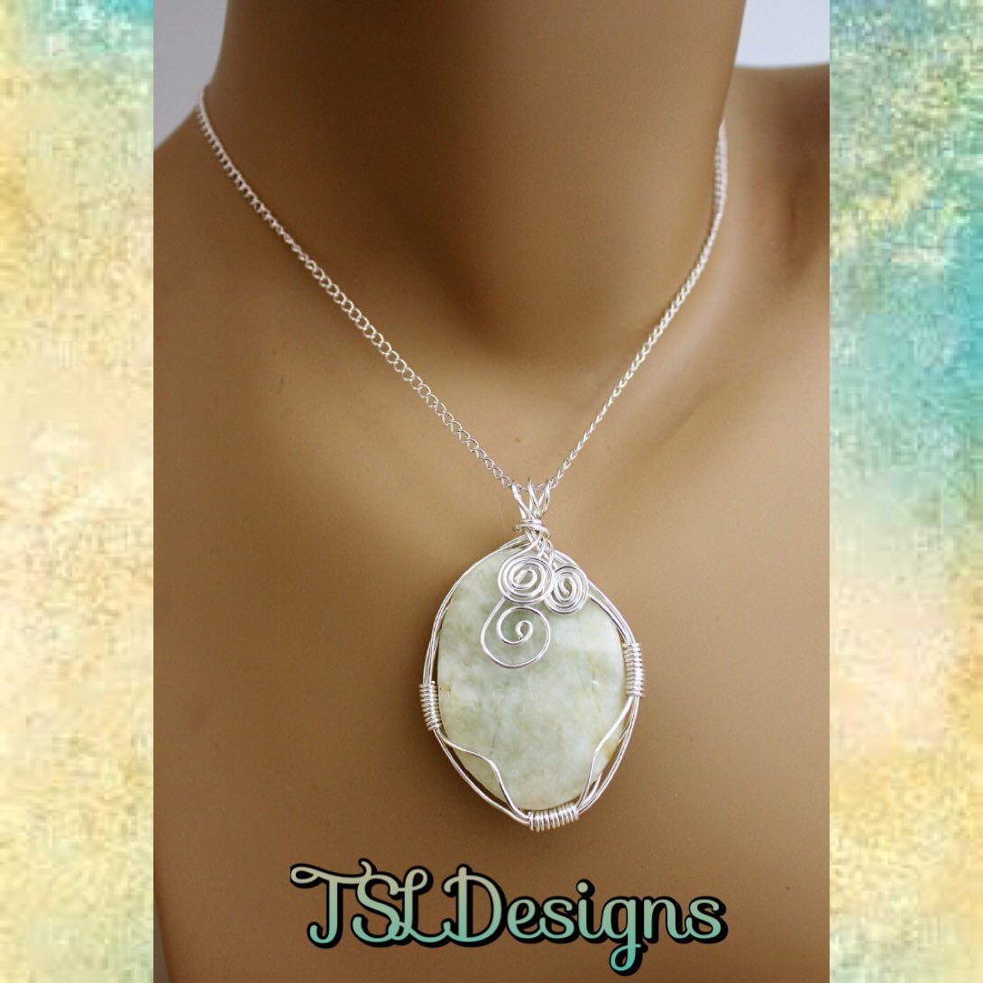 bythebeach1214's tweet photo. #FireJade #WireWrapped #Pendant with Sterling Silver Chain https://t.co/qqXrSHUSEQ #handmade #jewerly #artisanjewelry #amazonhandmade https://t.co/BCxFDAoP4E