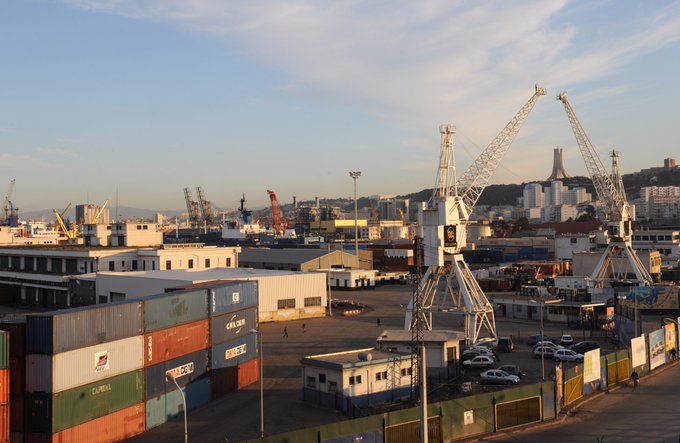 Voir l'image sur Twitter